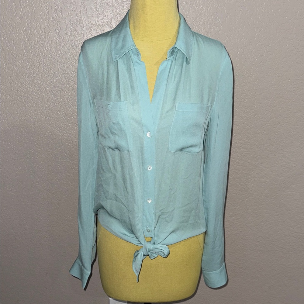Theory Light Blue Tie-Front Button-Up Shirt - size medium